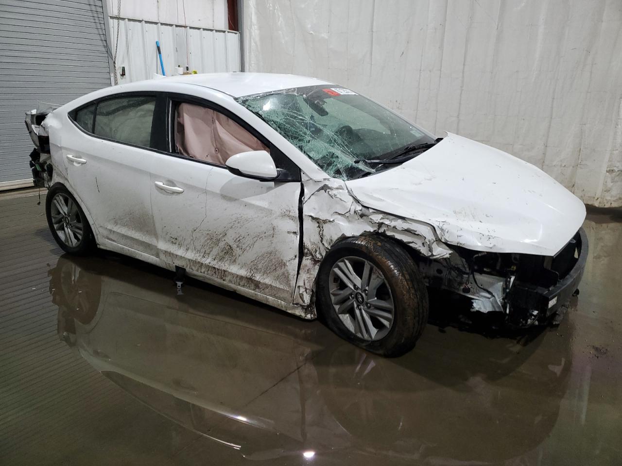 2020 Hyundai Elantra VIN 5NPD84LF5LH630699 Copart auction photo, all over / undercarriage damage thumbnail 4