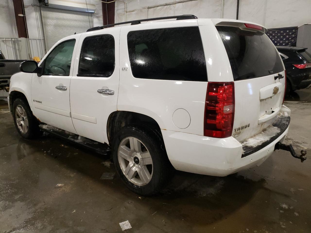 2007 Chevrolet Tahoe VIN 1GNFK13097R317116 Copart auction photo, water/flood / front end damage thumbnail 2