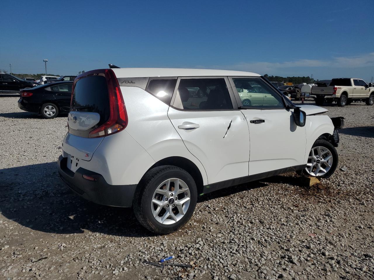 2020 KIA Soul VIN KNDJ23AU0L7016034 Copart auction photo, all over / undercarriage damage thumbnail 3
