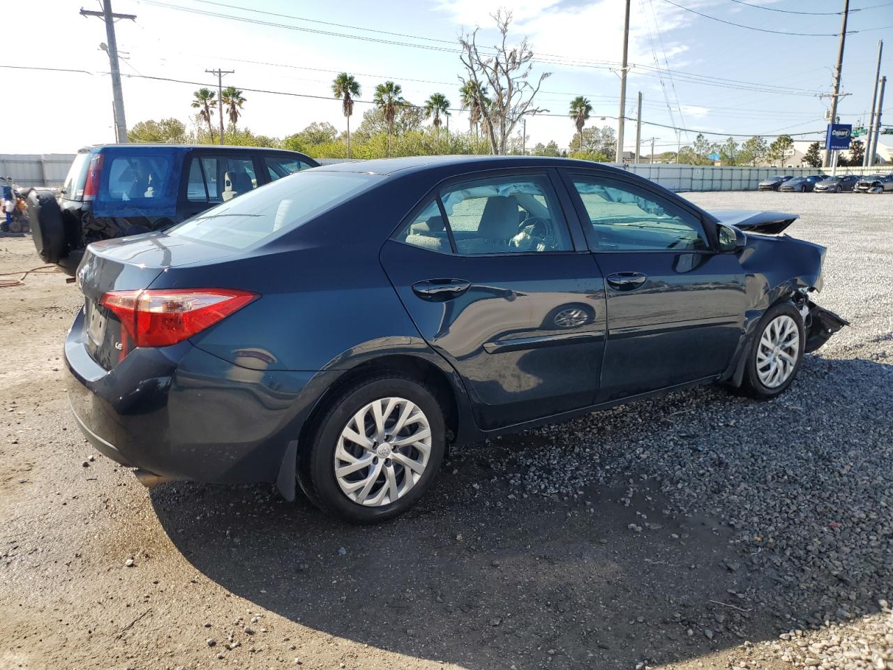 2019 Toyota Corolla VIN 2T1BURHEXKC166214 Copart auction photo, front end damage thumbnail 3