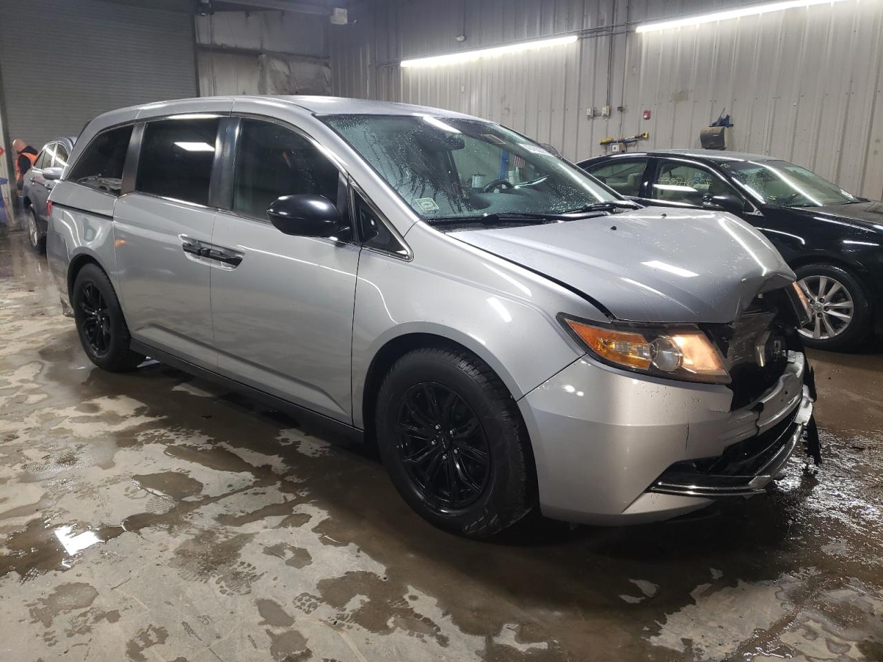 2016 Honda Odyssey VIN 5FNRL5H27GB112405 Copart auction photo, front end damage thumbnail 4