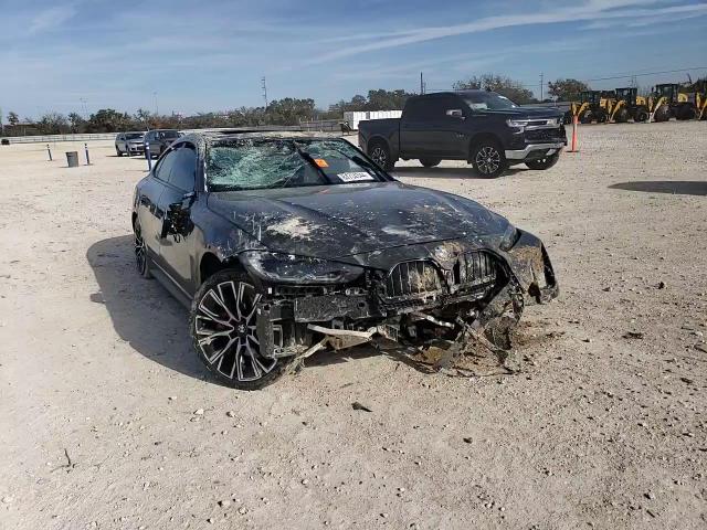 2022 BMW 4er VIN WBA63AV0XNFM60672 Copart auction photo, all over damage thumbnail 11
