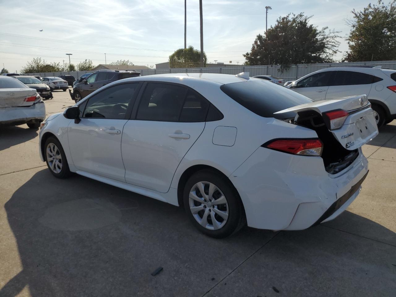 2022 Toyota Corolla VIN 5YFEPMAE7NP361080 Copart auction photo, rear end / minor dent/scratches damage thumbnail 2
