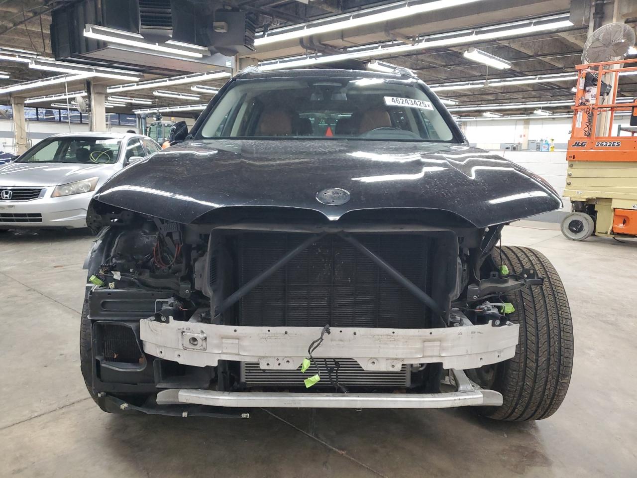 2020 BMW X7 VIN 5UXCW2C08L9B99836 Copart auction photo, front end / side damage thumbnail 5