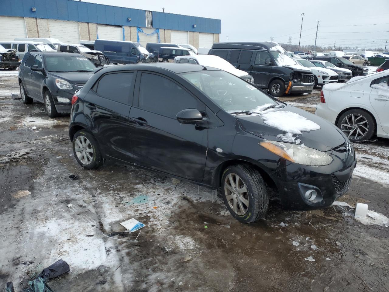 2013 Mazda 2 VIN JM1DE1LY1D0160548 Copart auction photo, all over damage thumbnail 4
