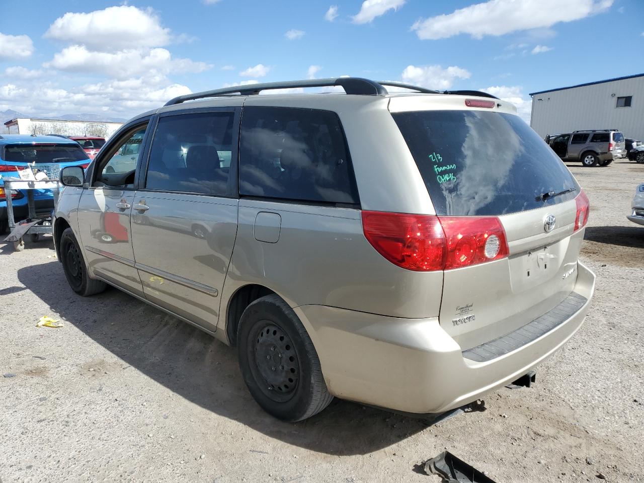 2007 Toyota Sienna VIN 5TDZK23C47S090439 Copart auction photo, front end / frame damage damage thumbnail 2