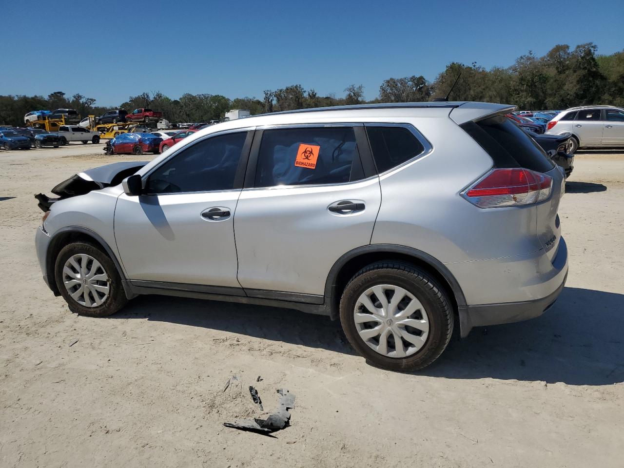 2016 Nissan Rogue VIN KNMAT2MT7GP678676 Copart auction photo, front end / minor dent/scratches damage thumbnail 2