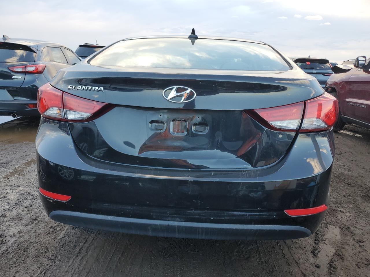 2015 Hyundai Elantra VIN 5NPDH4AEXFH585256 Copart auction photo, vandalism damage thumbnail 6