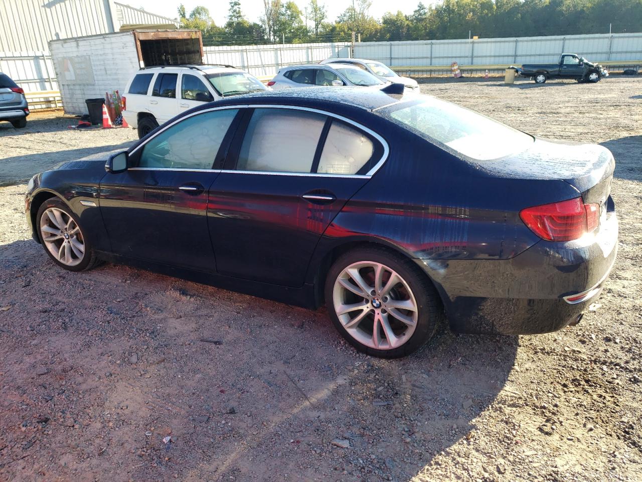 2015 BMW 5er VIN WBA5B3C53FD546007 Copart auction photo, front end / undercarriage damage thumbnail 2