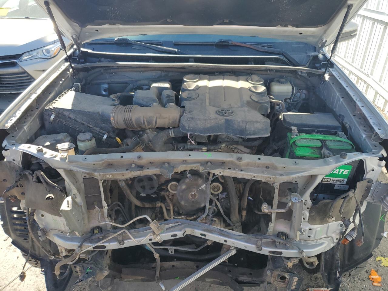 2018 Toyota 4Runner VIN JTEBU5JR1J5563940 Copart auction photo, front end damage thumbnail 12