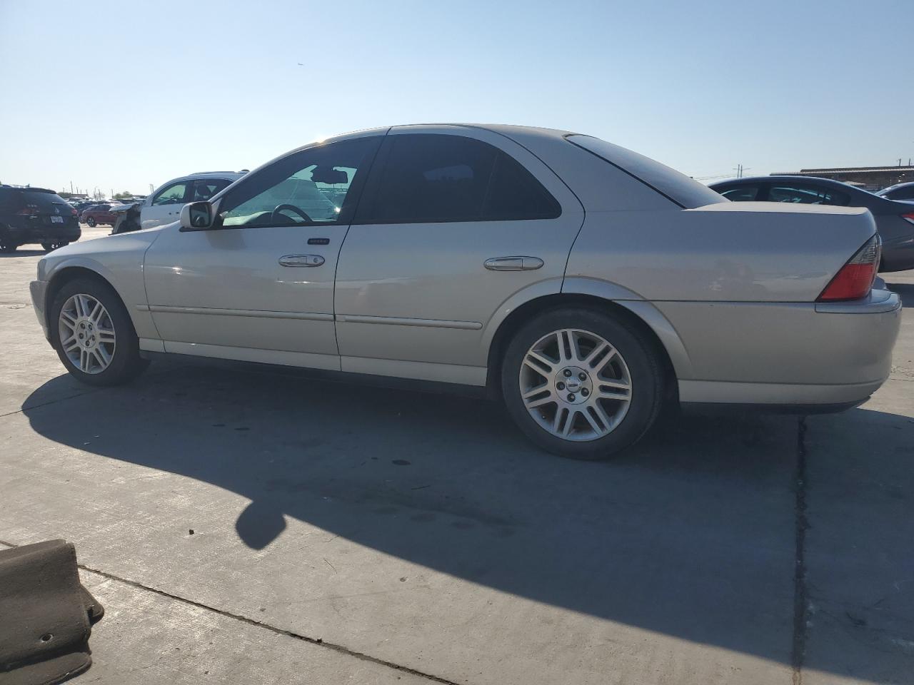 2003 Lincoln LS VIN 1LNHM87A83Y683992 Copart auction photo, normal wear damage thumbnail 2
