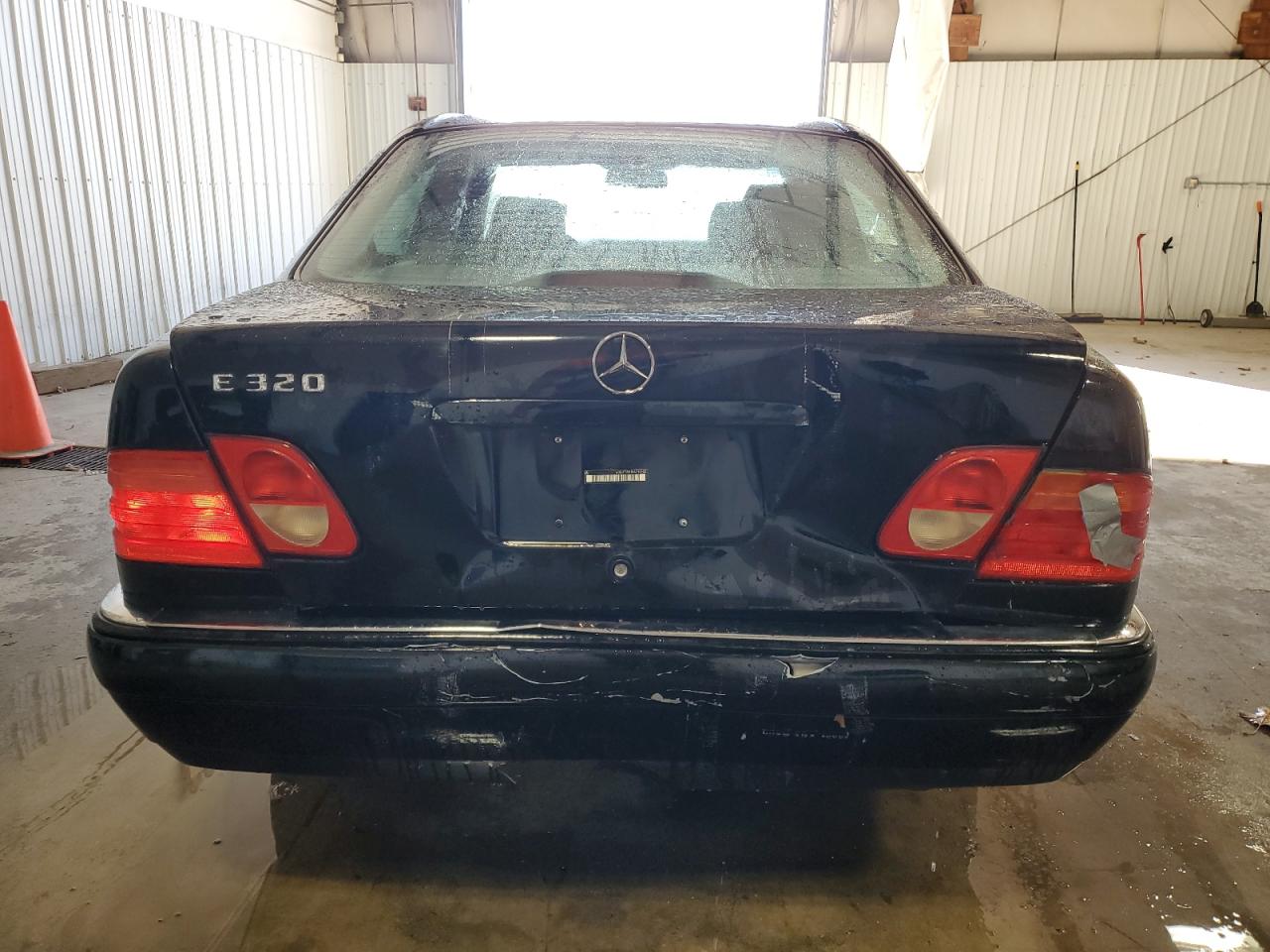 1999 Mercedes-Benz E-klasse VIN WDBJF65H1XA746402 Copart auction photo, front end / rear end damage thumbnail 6