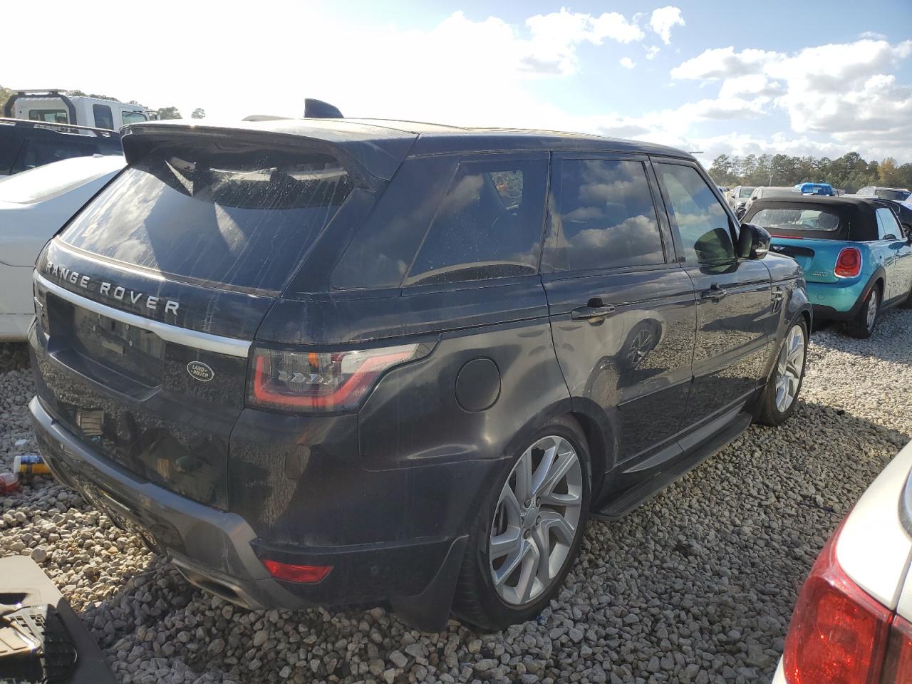 2020 Land Rover Range Rover VIN SALWR2RY0LA743737 Copart auction photo, water/flood / front end damage thumbnail 3