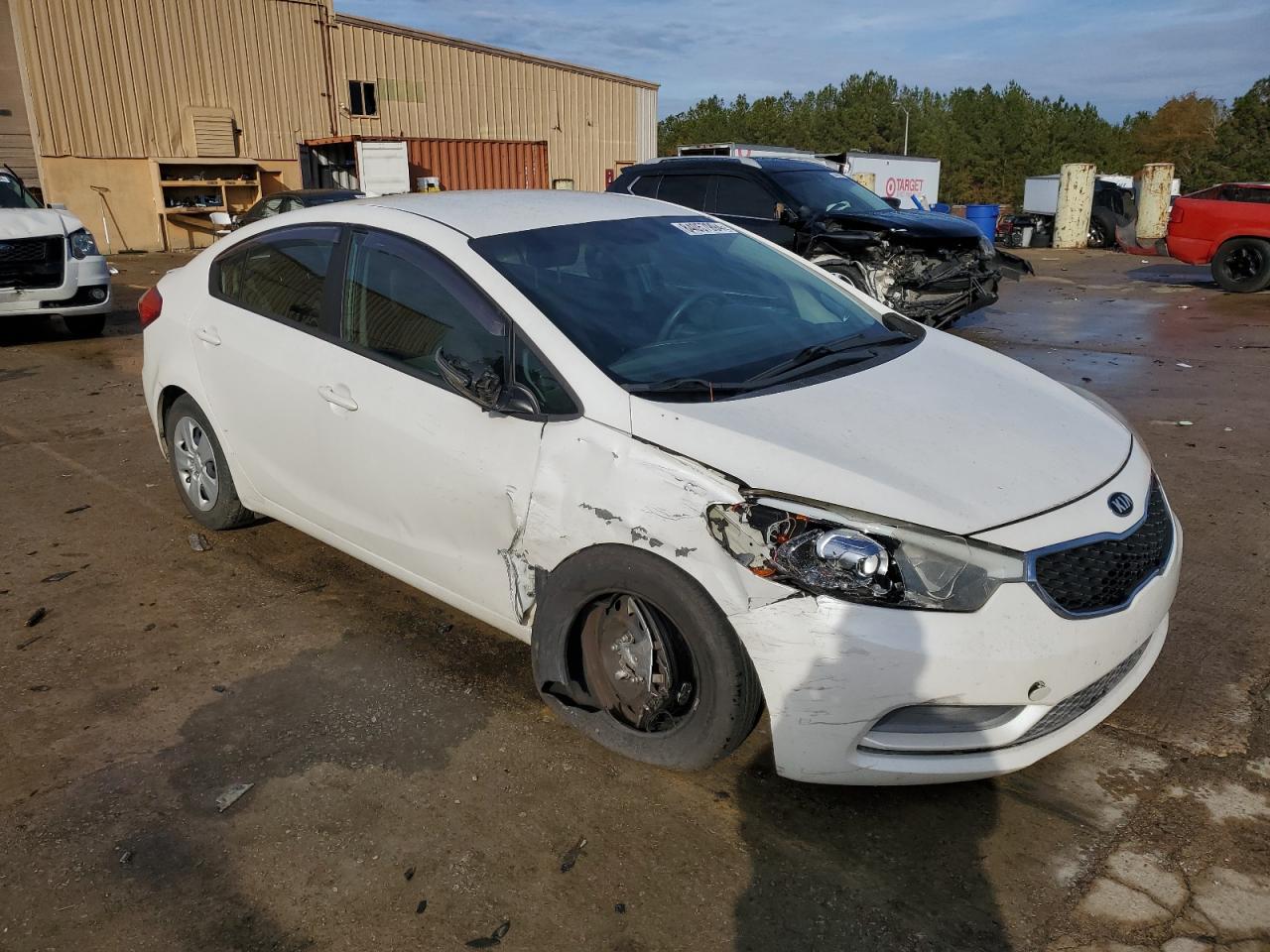 2015 KIA Forte VIN KNAFX4A61F5371175 Copart auction photo, all over damage thumbnail 4