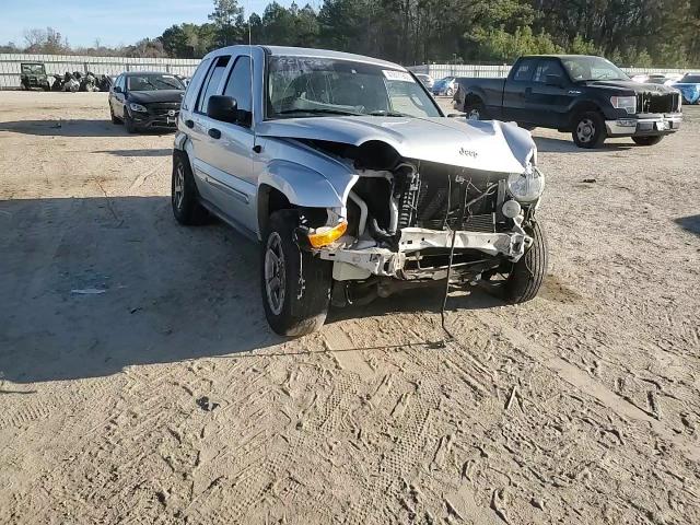 2005 Jeep Liberty (North America) VIN 1J4GK58K25W621458 Copart auction photo, side / front end damage thumbnail 11