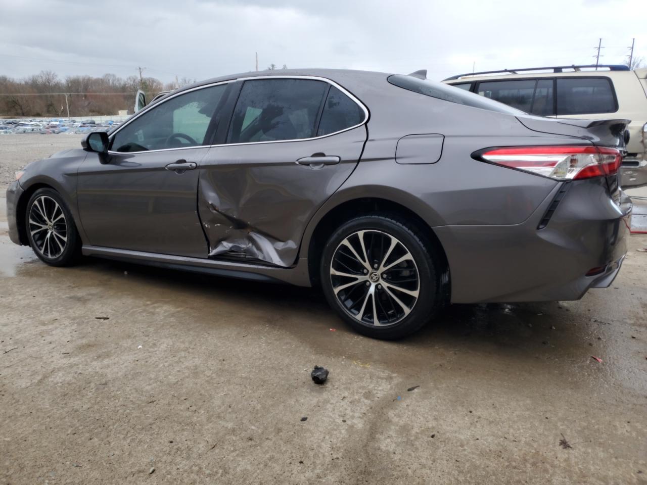 2020 Toyota Camry VIN 4T1G11AKXLU955561 Copart auction photo, all over damage thumbnail 2