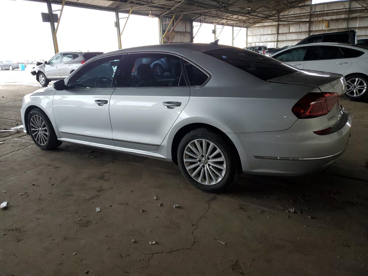 2017 Volkswagen Passat VIN 1VWBT7A3XHC007806 Copart auction photo, rear end / front end damage thumbnail 2