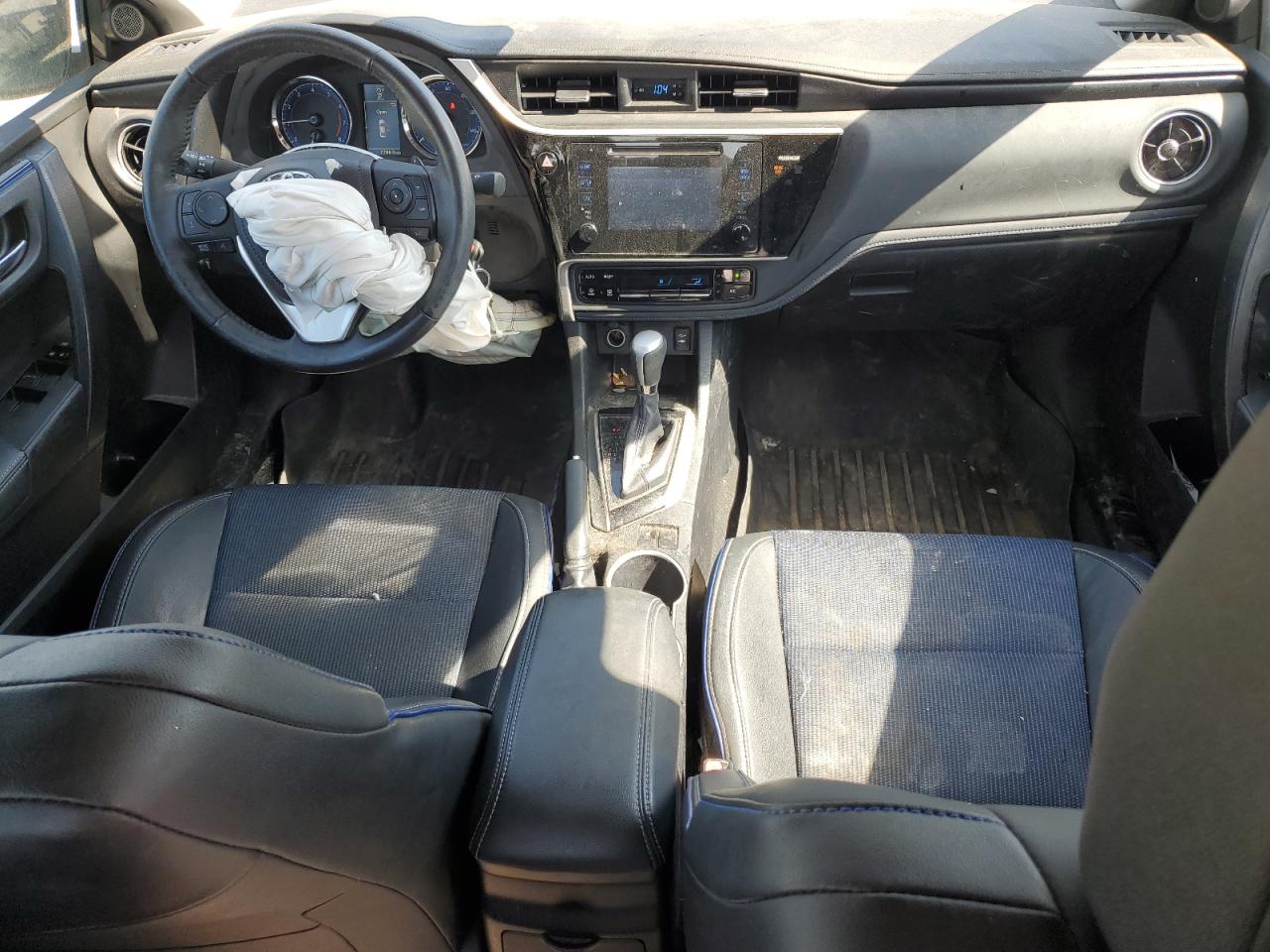 2017 Toyota Corolla VIN 2T1BURHEXHC893796 Copart auction photo, front end / minor dent/scratches damage thumbnail 8