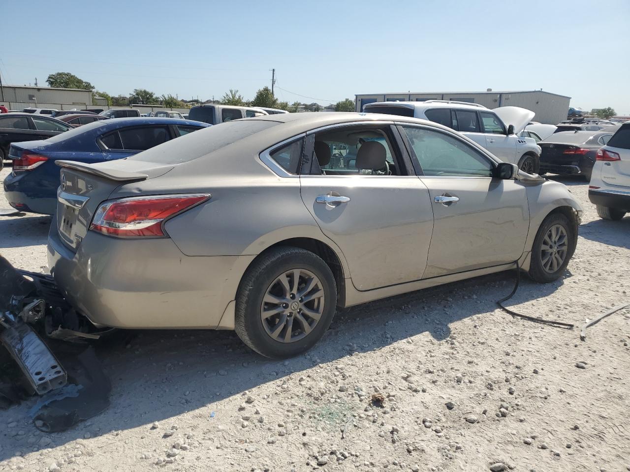 2015 Nissan Altima VIN 1N4AL3APXFN899105 Copart auction photo, front end damage thumbnail 3