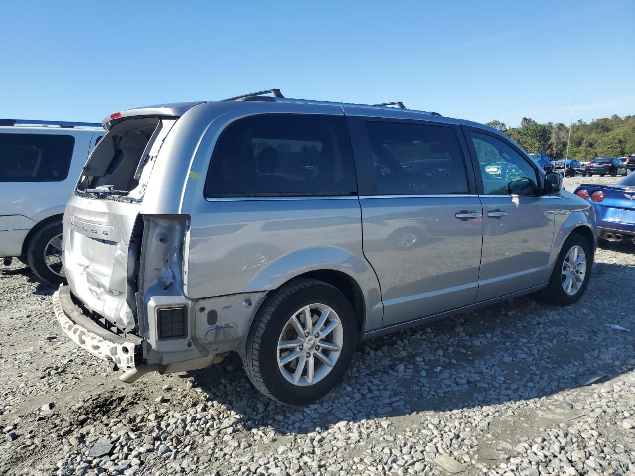 2018 Dodge Caravan VIN 2C4RDGCG9JR328117 Copart auction photo, rear end damage thumbnail 3