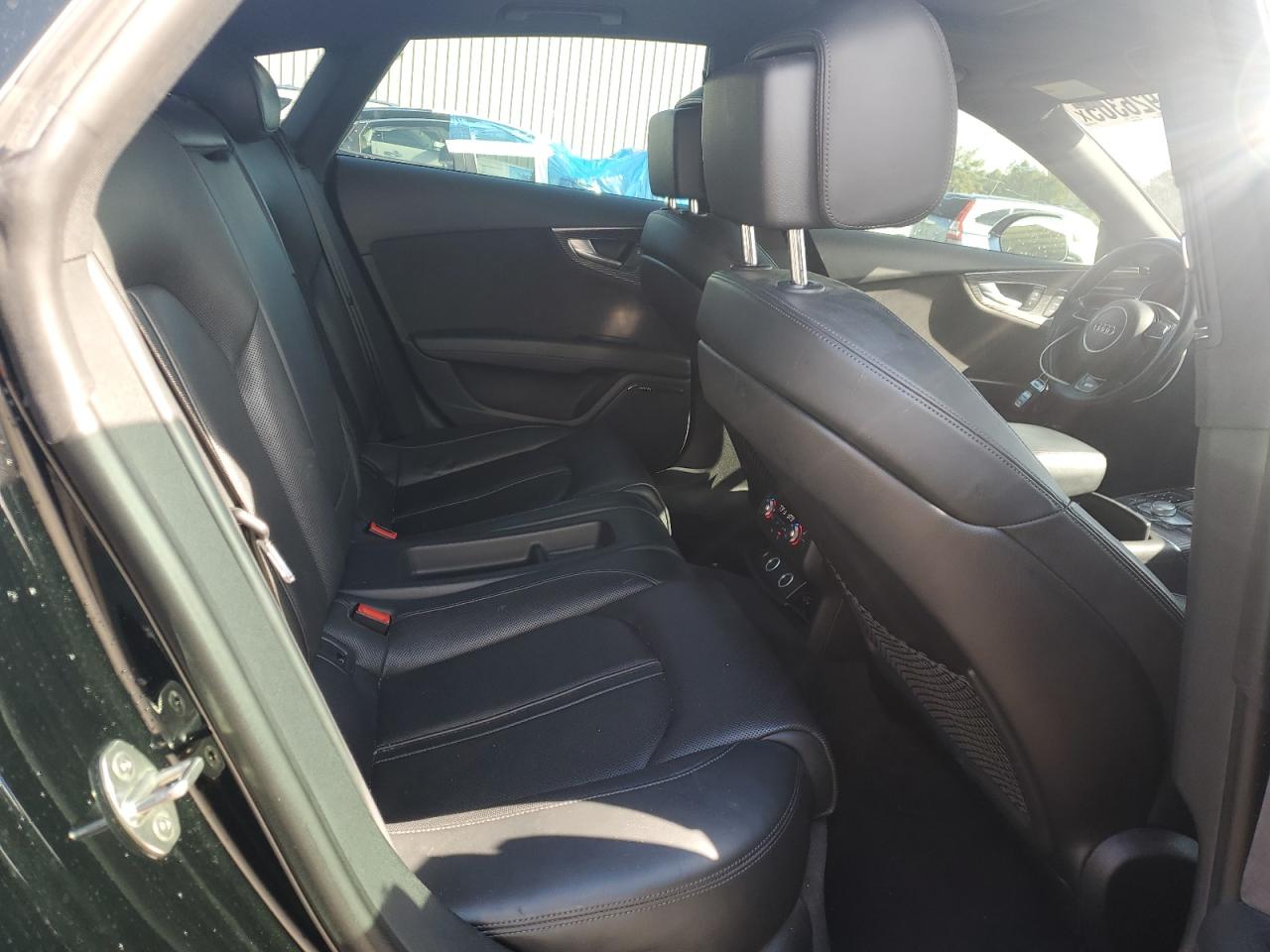 2017 Audi S7 VIN WAUWFAFC9HN033980 Copart auction photo, rear end / side damage thumbnail 10