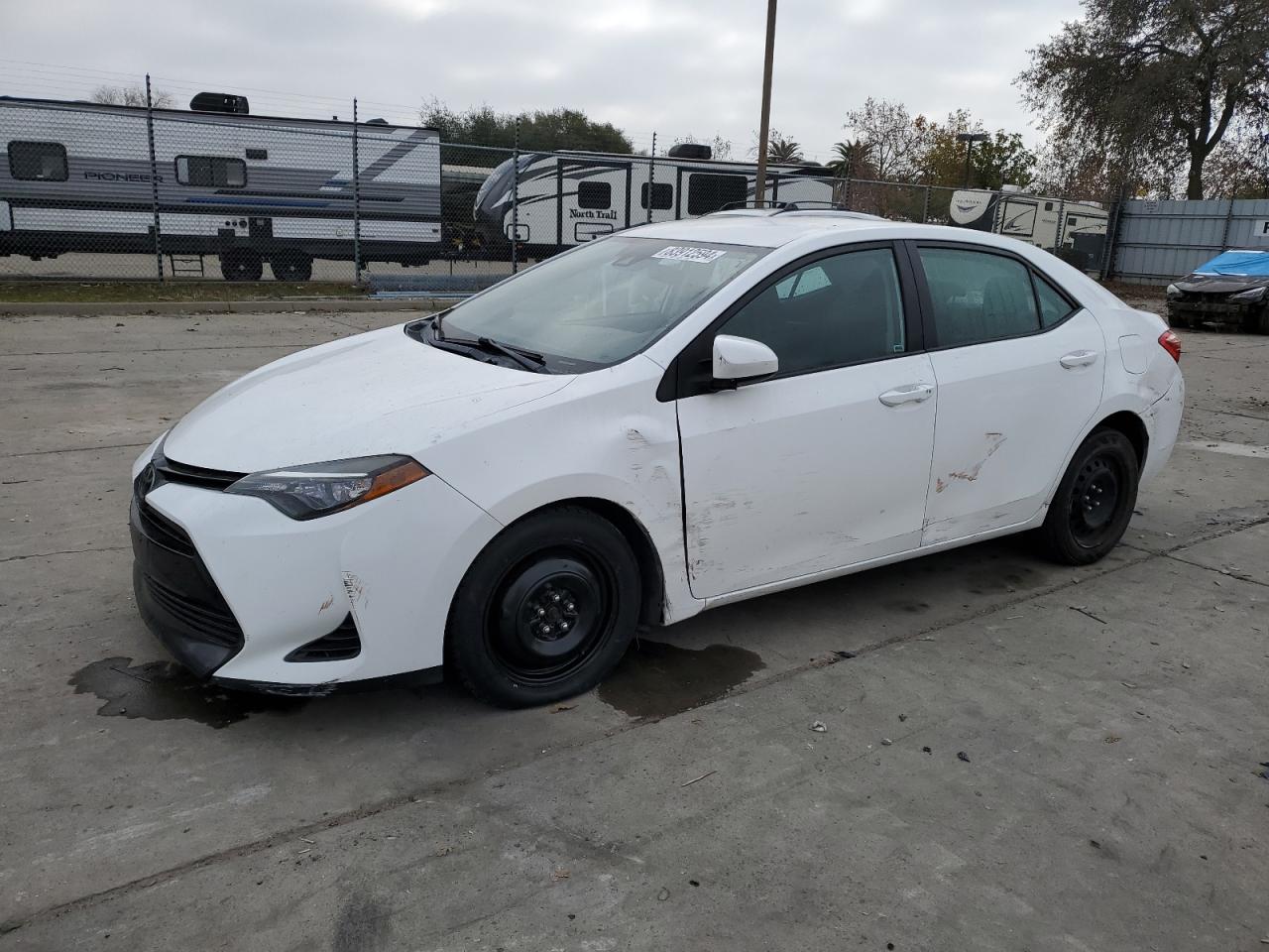 2017 Toyota Corolla VIN 5YFBURHE2HP587918