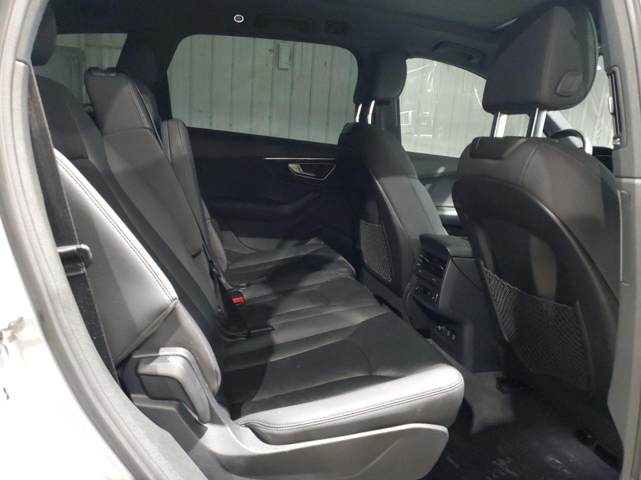 2020 Audi Q7 VIN WA1LJAF71LD013450 Copart auction photo, side / minor dent/scratches damage thumbnail 11