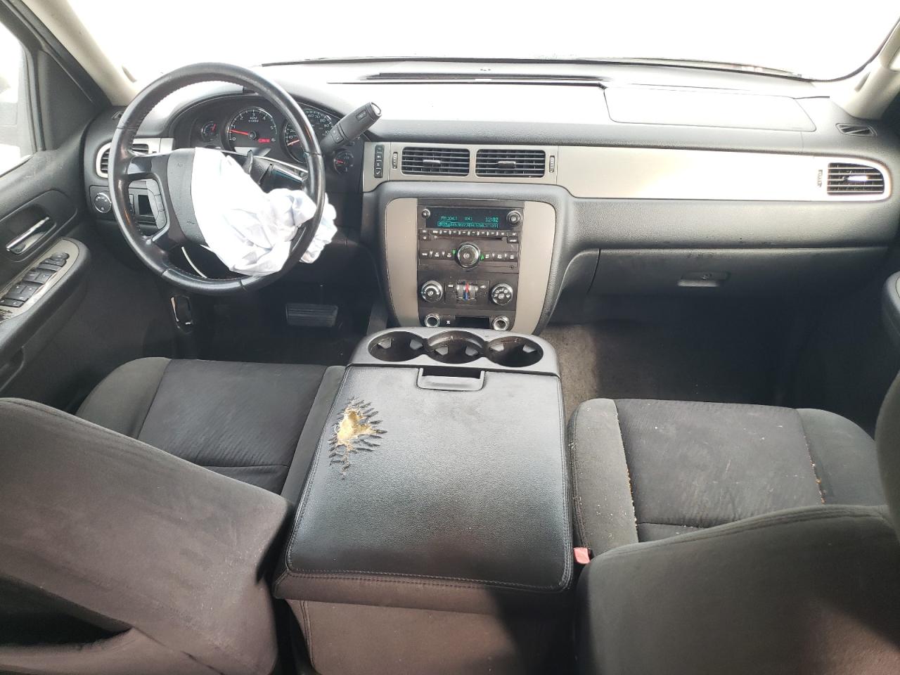 2009 Chevrolet Tahoe VIN 1GNEC13349R282782 Copart auction photo, front end / minor dent/scratches damage thumbnail 8
