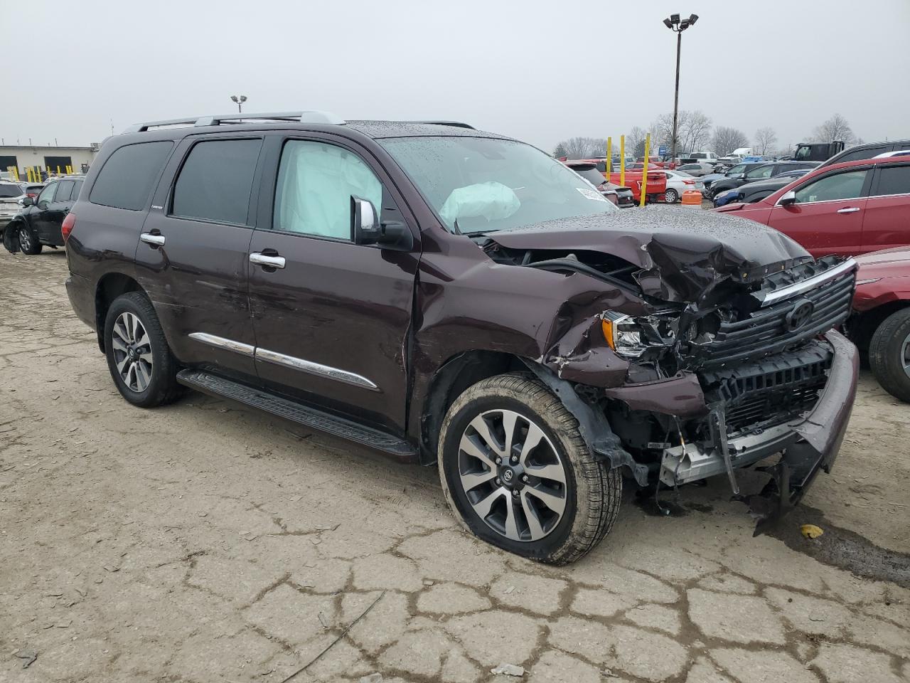 2019 Toyota Sequoia VIN 5TDJY5G15KS165406 Copart auction photo, front end / mechanical damage thumbnail 4