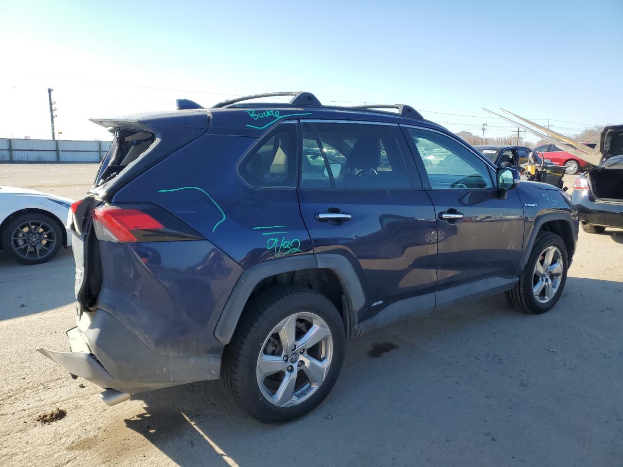 2019 Toyota RAV 4 VIN 2T3DWRFV9KW031866 Copart auction photo, all over / frame damage damage thumbnail 3