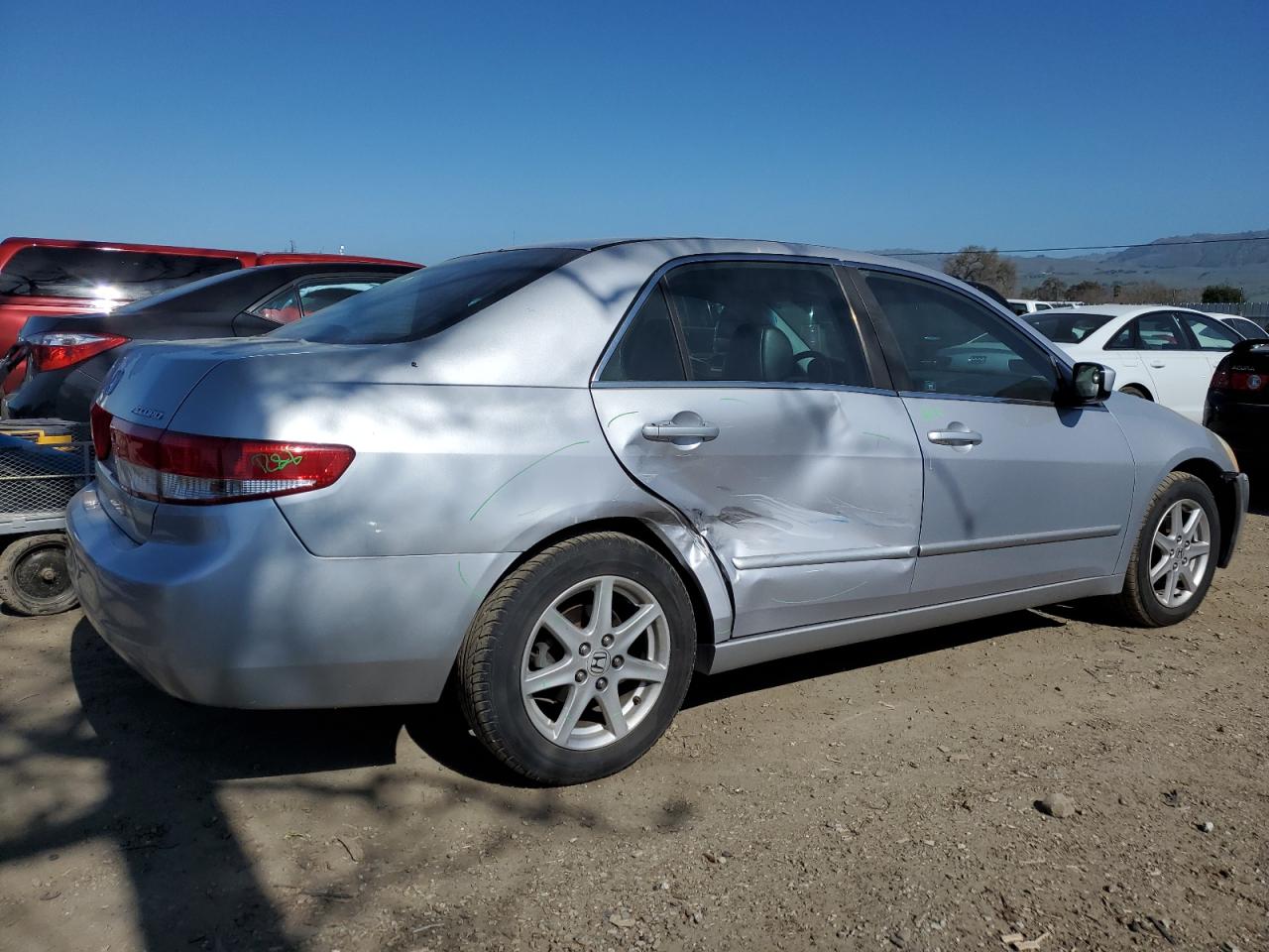 2003 Honda Accord VIN 1HGCM66513A061087 Copart auction photo, side / front end damage thumbnail 3
