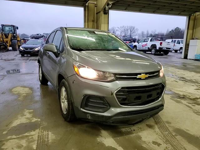 2020 Chevrolet Trax VIN 3GNCJKSB9LL335003 Copart auction photo, all over / minor dent/scratches damage thumbnail 12
