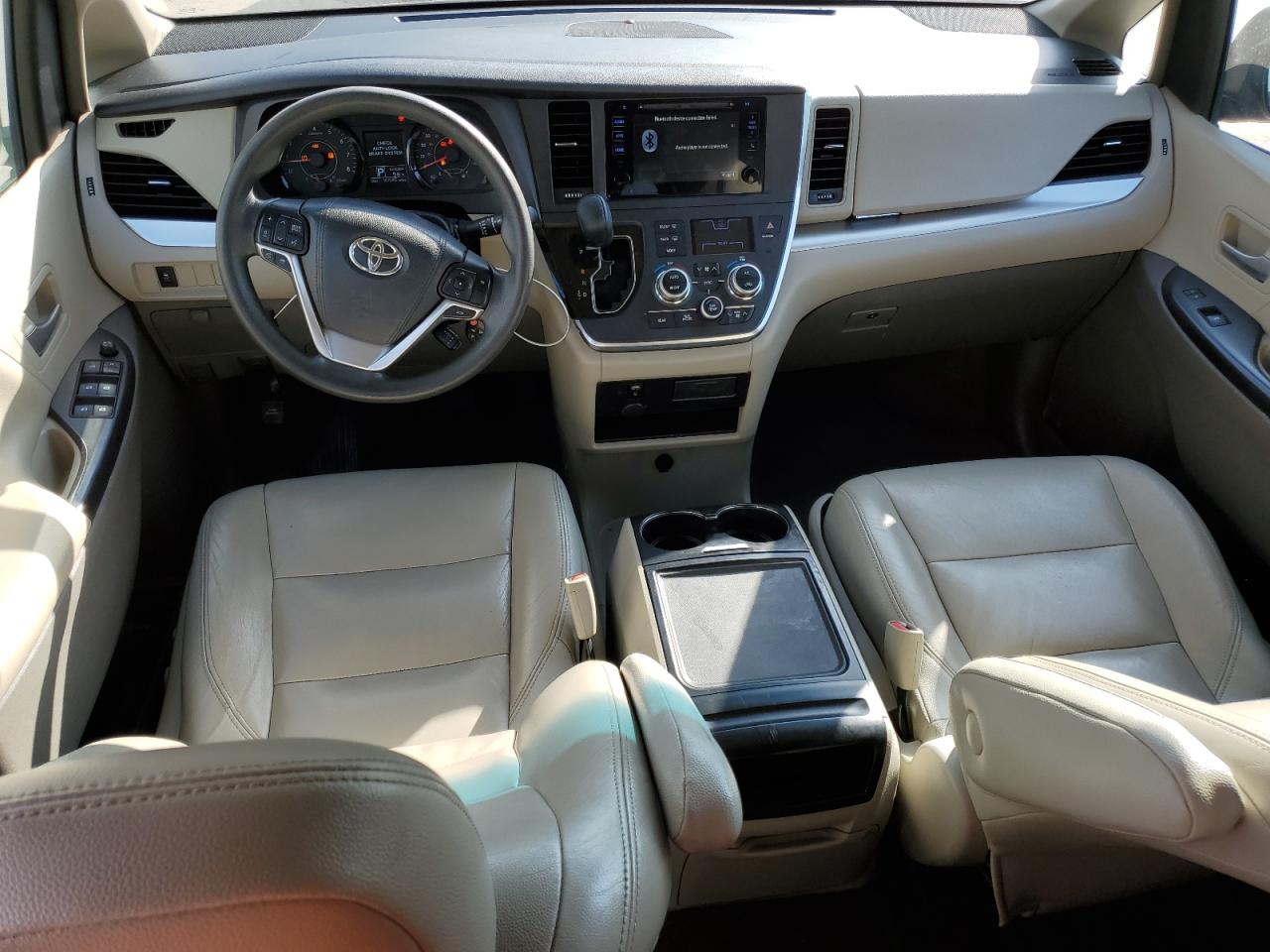 2015 Toyota Sienna VIN 5TDKK3DC3FS629184 Copart auction photo, front end damage thumbnail 8