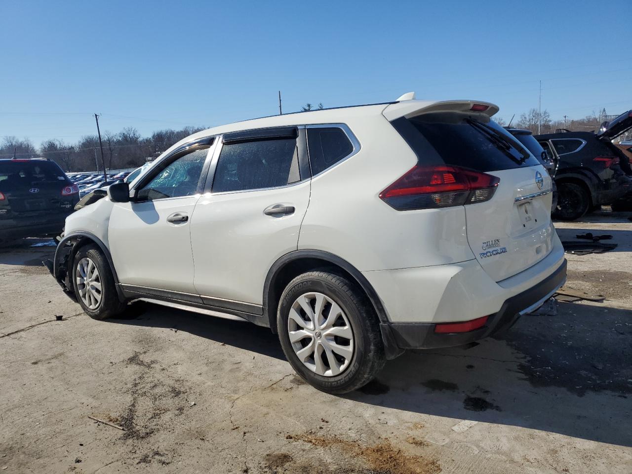2019 Nissan Rogue VIN 5N1AT2MT9KC817251 Copart auction photo, front end damage thumbnail 2