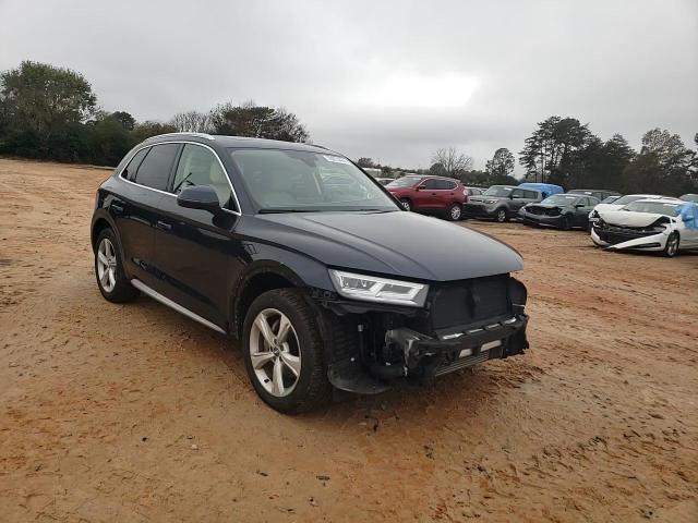 2020 Audi Q5 VIN WA1CNAFY7L2104585 Copart auction photo, front end damage thumbnail 10