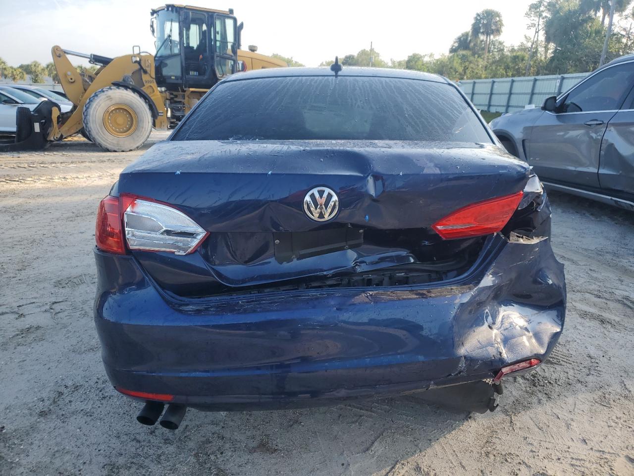 2014 Volkswagen Jetta VIN 3VWD07AJ9EM401520 Copart auction photo, rear end / hail damage thumbnail 6