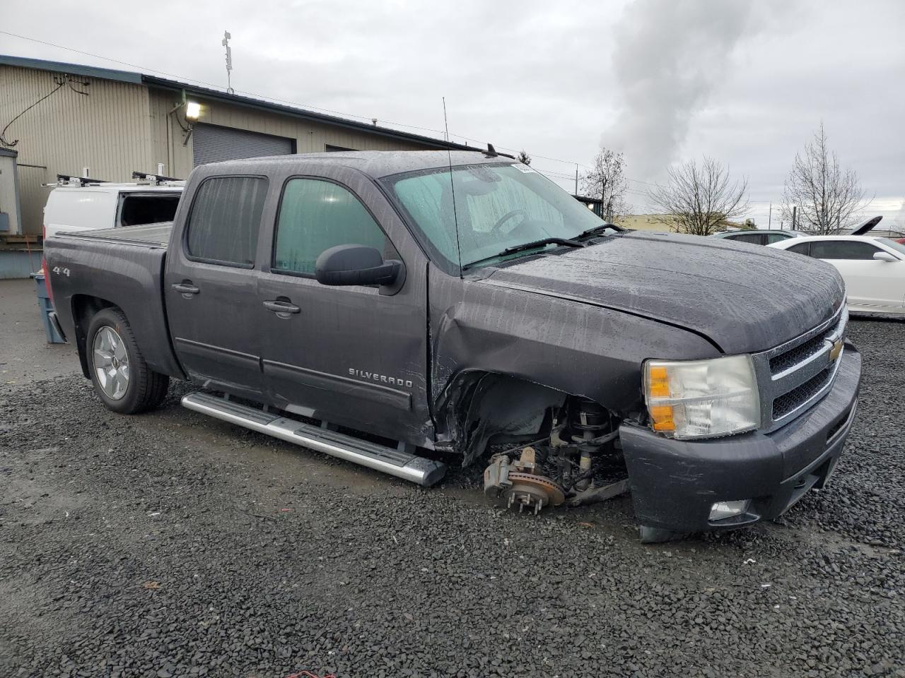 2010 Chevrolet Silverado VIN 3GCRKTE36AG215482 Copart auction photo, front end / side damage thumbnail 4