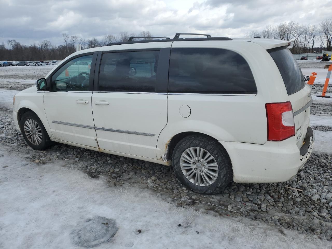 2011 Chrysler Town & Country VIN 2A4RR8DG0BR799865 Copart auction photo, rear end damage thumbnail 2