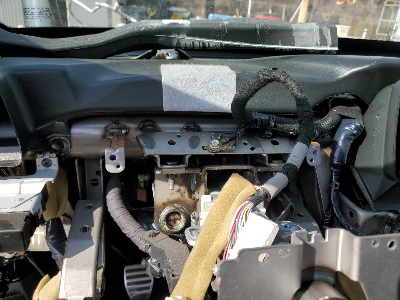 2014 Infiniti Q60 VIN JN1CV6EKXEM112867 Copart auction photo, vandalism / stripped damage thumbnail 9