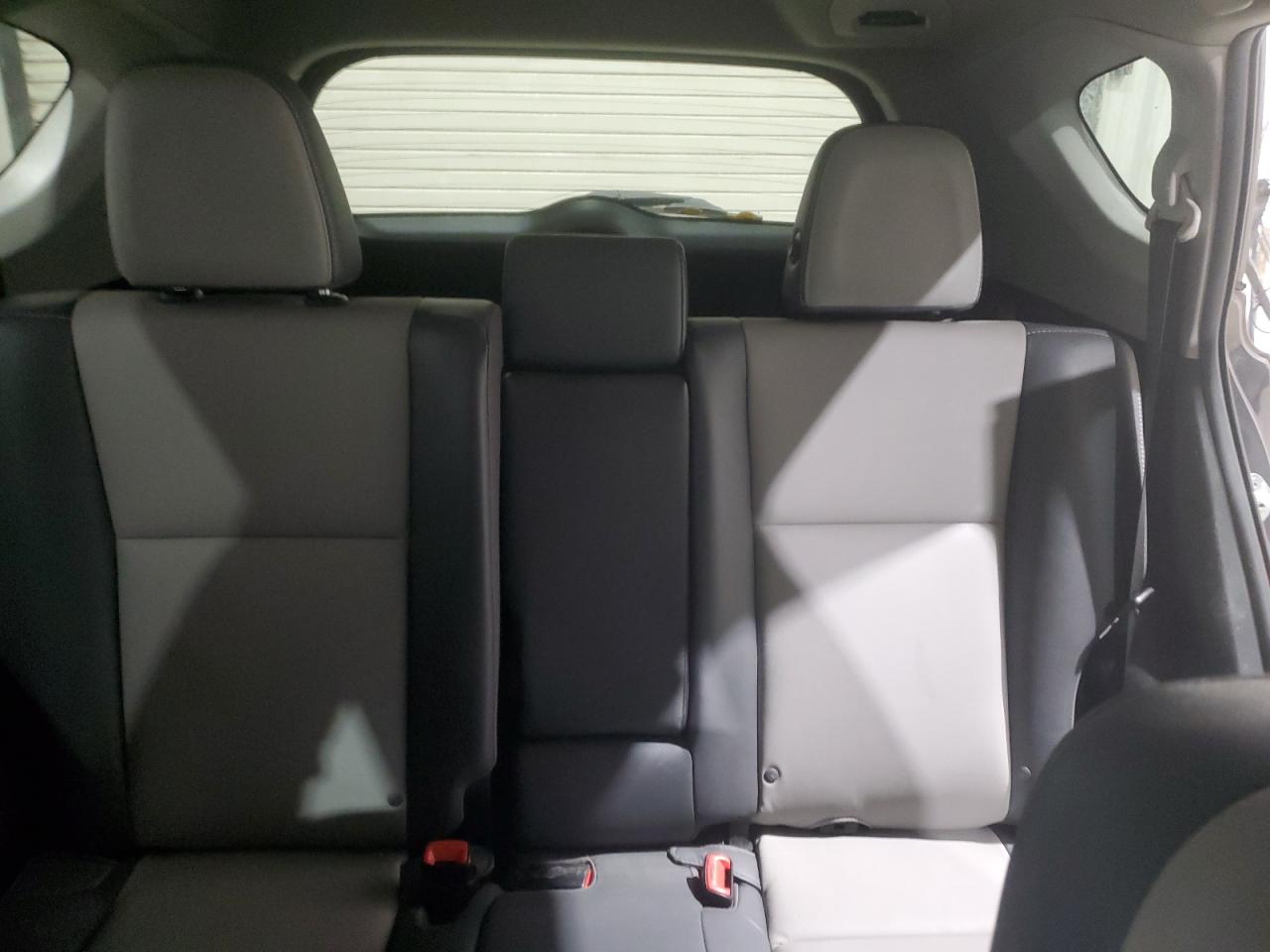2015 Toyota RAV 4 VIN 2T3DFREV7FW345099 Copart auction photo, front end damage thumbnail 10