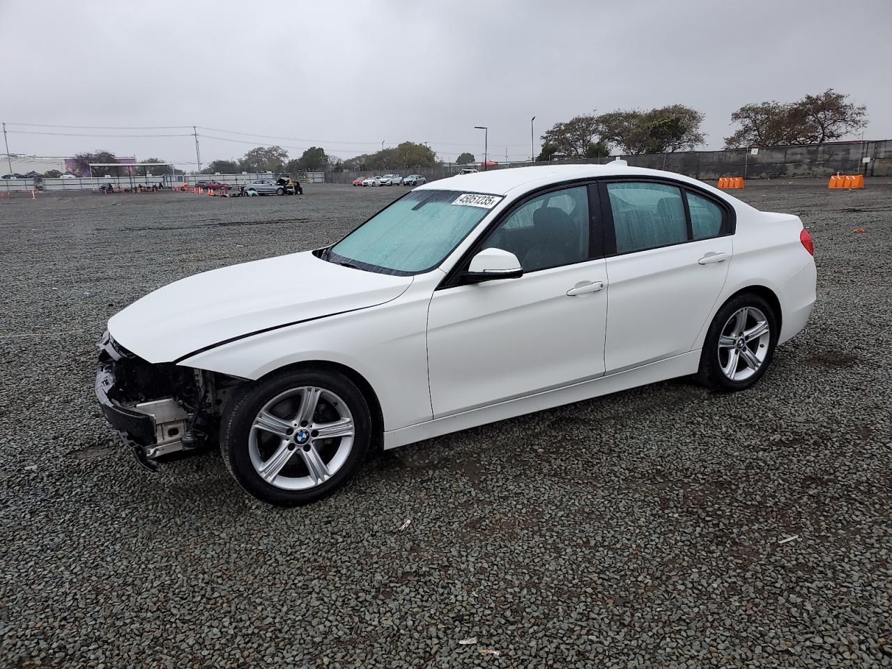 2014 BMW 3er VIN WBA3B1C51EP678756