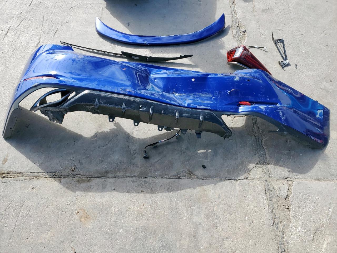 2022 Lexus ES VIN 58AGZ1B14NU114264 Copart auction photo, rear end damage thumbnail 12
