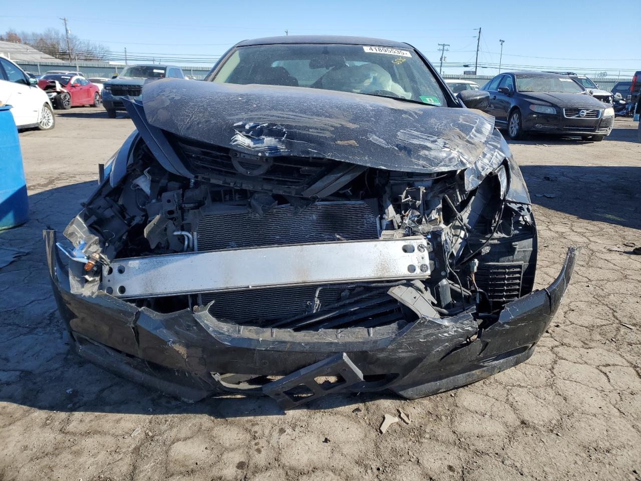 2018 Nissan Altima VIN 1N4AL3AP0JC471077 Copart auction photo, front end / side damage thumbnail 5