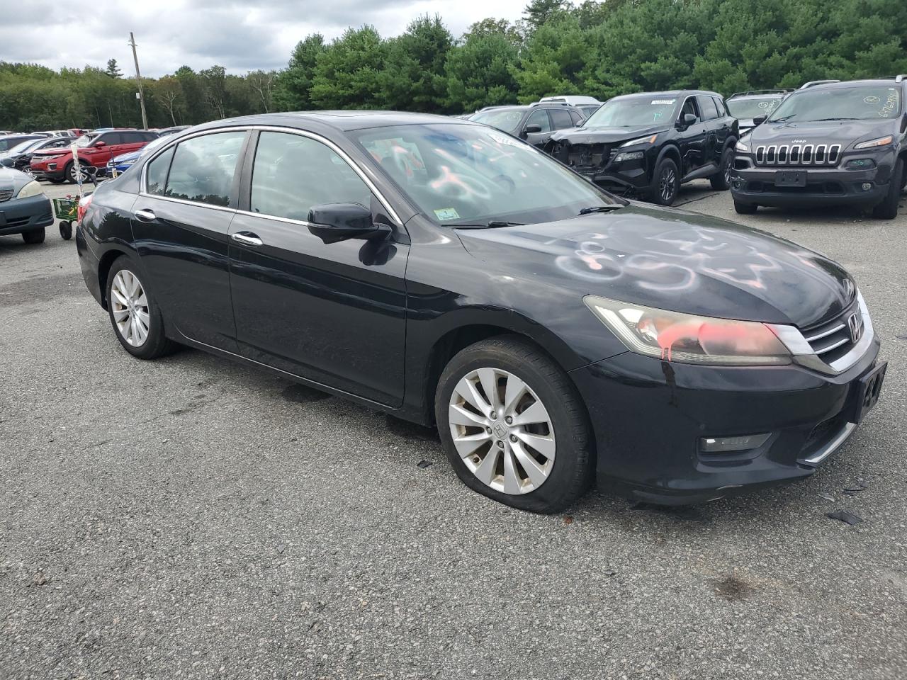 2014 Honda Accord VIN 1HGCR2F85EA075971 Copart auction photo, vandalism / minor dent/scratches damage thumbnail 4