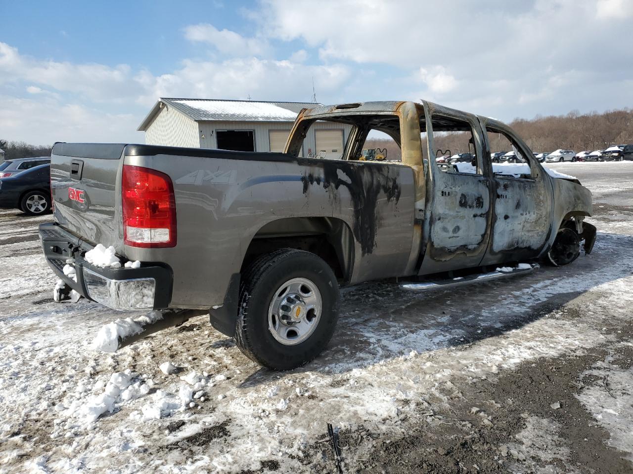 2008 GMC Sierra VIN 1GTHK23658F138635 Copart auction photo, burn / burn - interior damage thumbnail 3