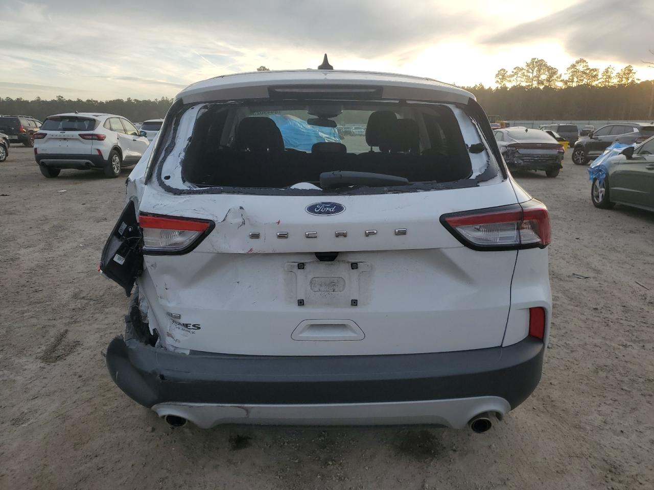 2021 Ford Escape VIN 1FMCU0G63MUB29369 Copart auction photo, rear end damage thumbnail 6