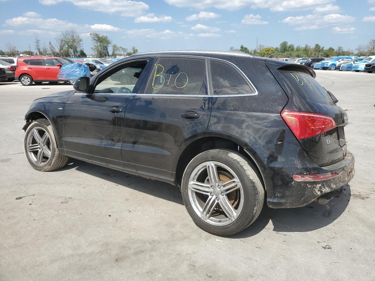 2010 Audi Q5 VIN WA1WKBFP8AA042488 Copart auction photo, front end / side damage thumbnail 2