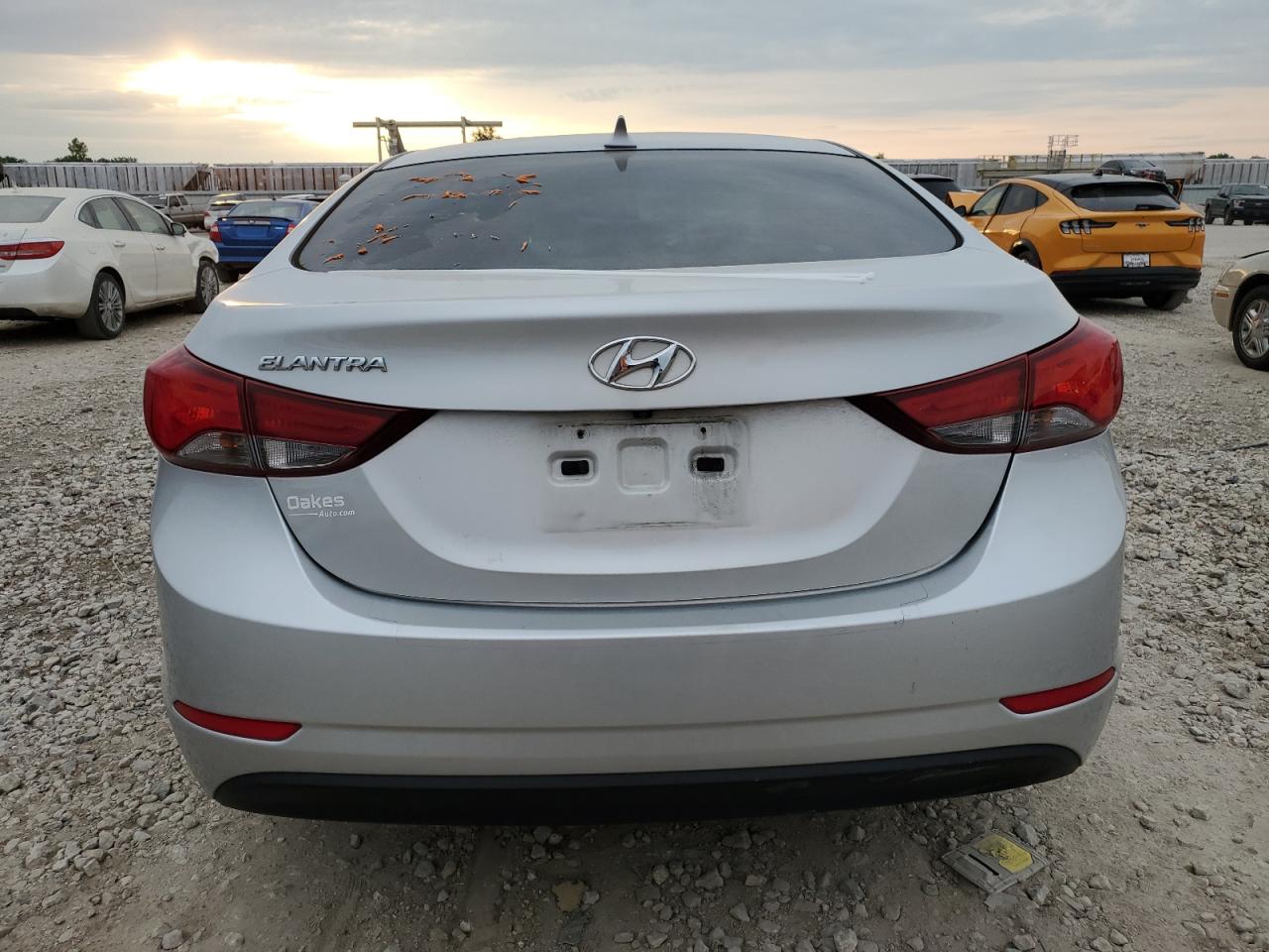 2015 Hyundai Elantra VIN 5NPDH4AE1FH571939 Copart auction photo, all over damage thumbnail 6