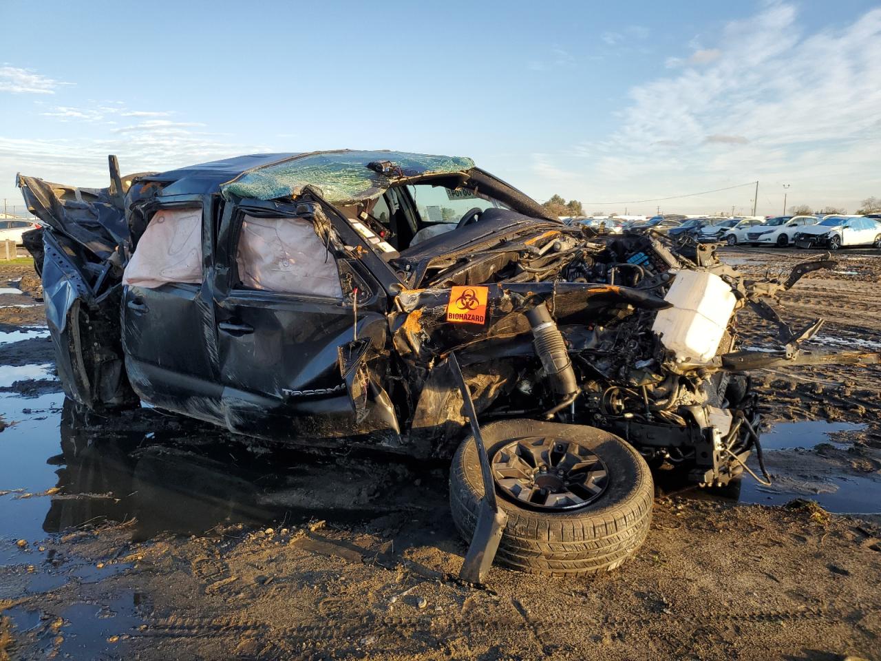 2021 Toyota Tacoma VIN 3TMAZ5CN3MM152680 Copart auction photo, rollover damage thumbnail 4