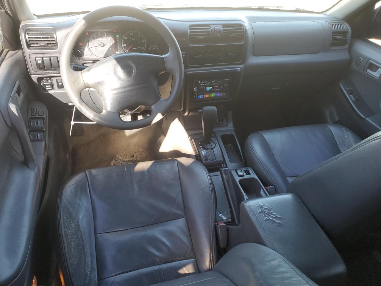 2001 Isuzu Rodeo VIN 4S2CK58W514310849 Copart auction photo, front end / minor dent/scratches damage thumbnail 8